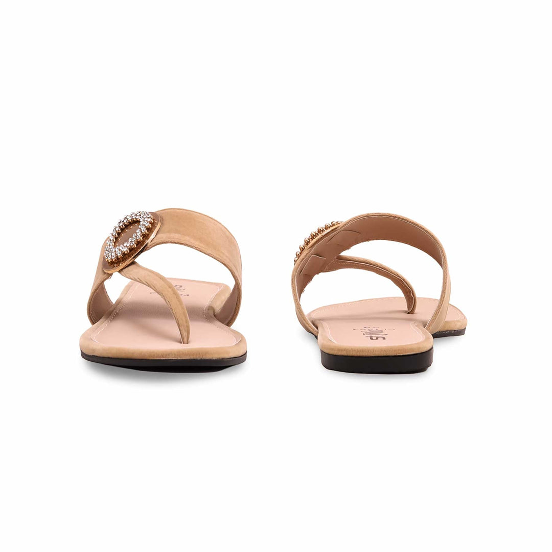 Fawn Casual Chappal CL1864