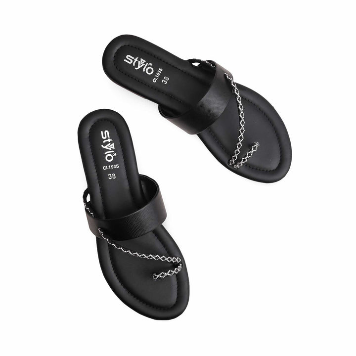 Black Casual Chappal CL1935