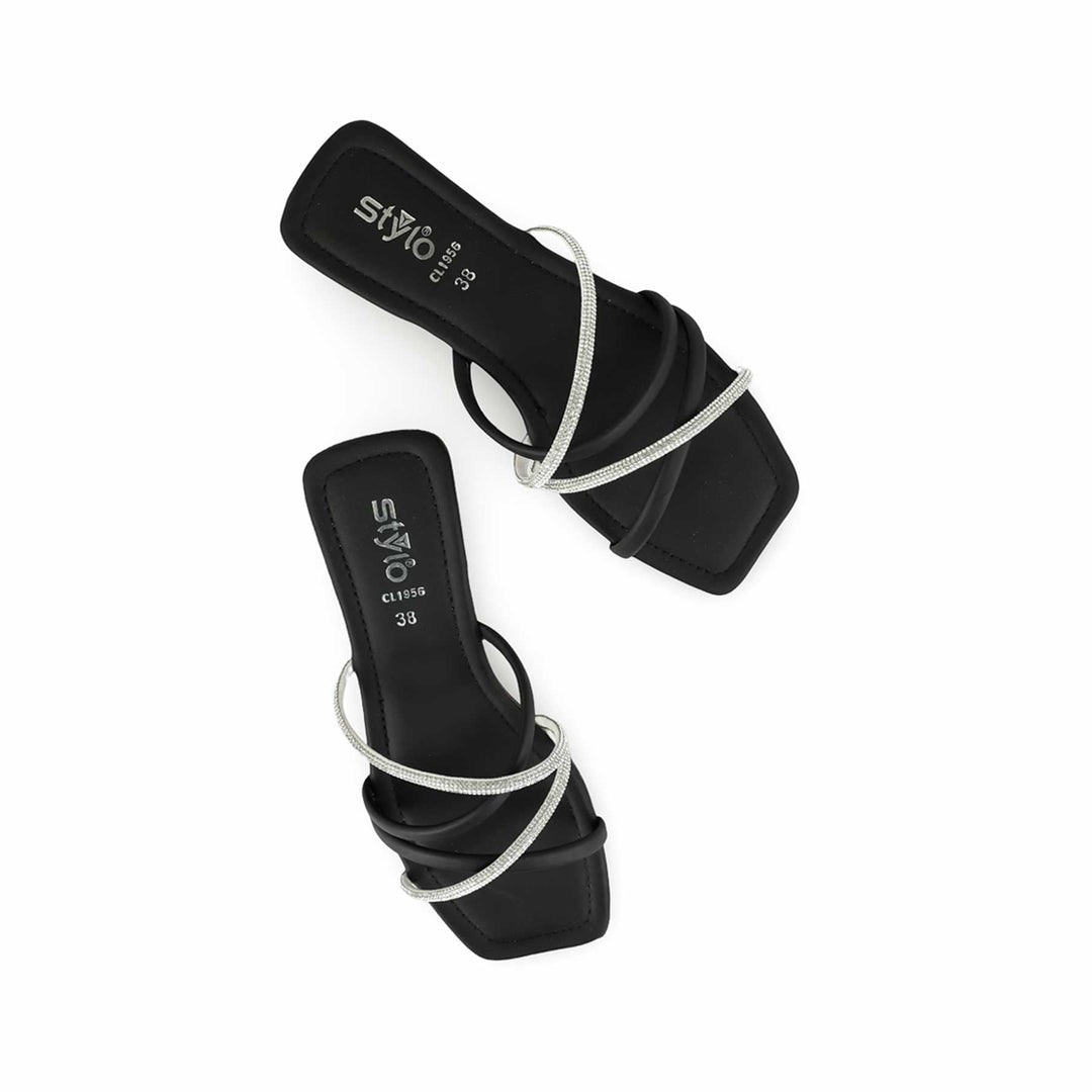 Black Casual Slipper For Ladies CL1956