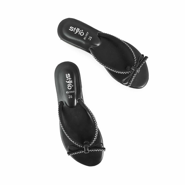 Black Casual Chappal CL1957