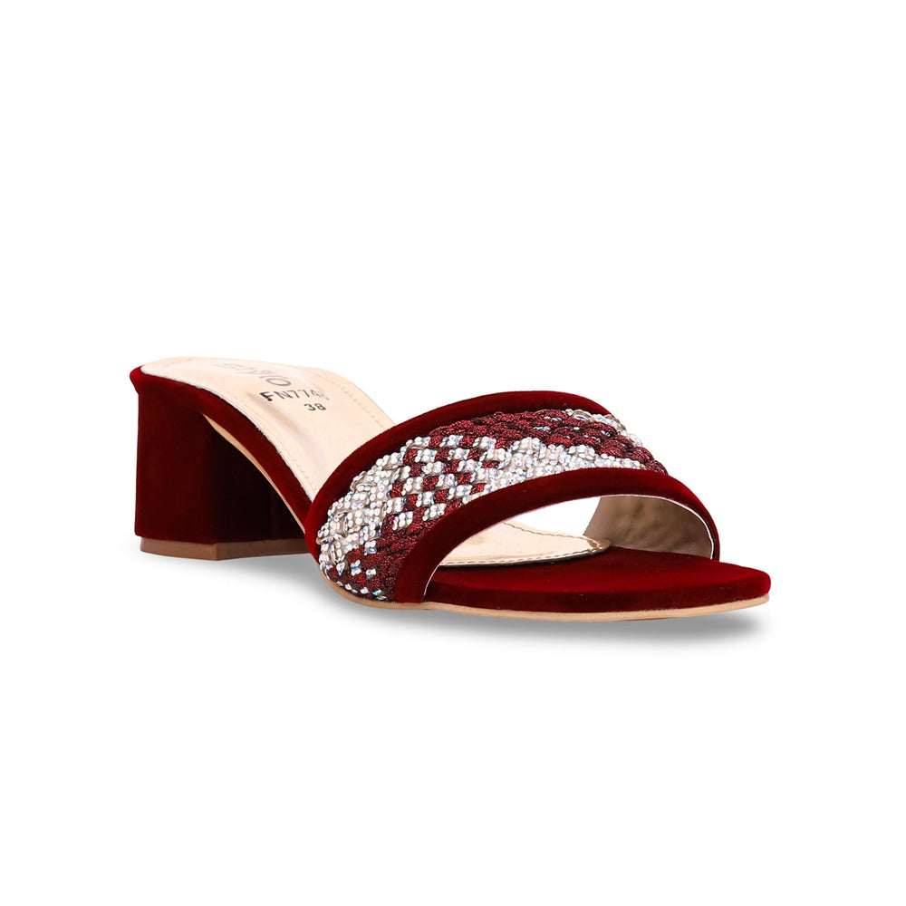 Maroon Fancy Slipper FN7748