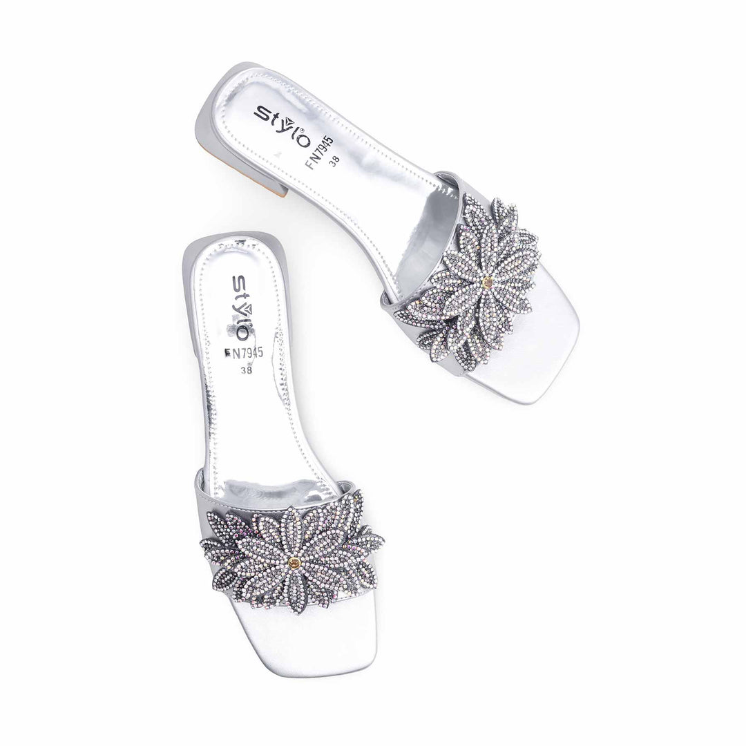 Silver Fancy Slipper FN7945