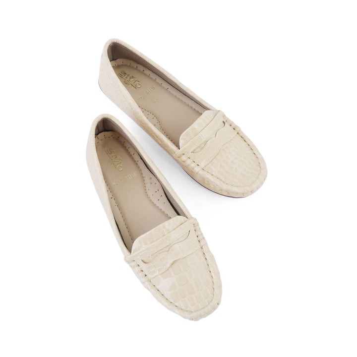 Girls Beige Casual Moccasin KD2409