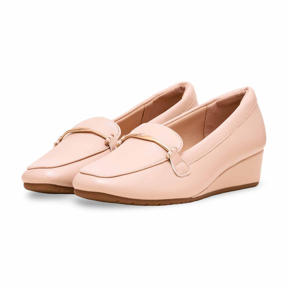 Beige Winter Court Shoes WN7450