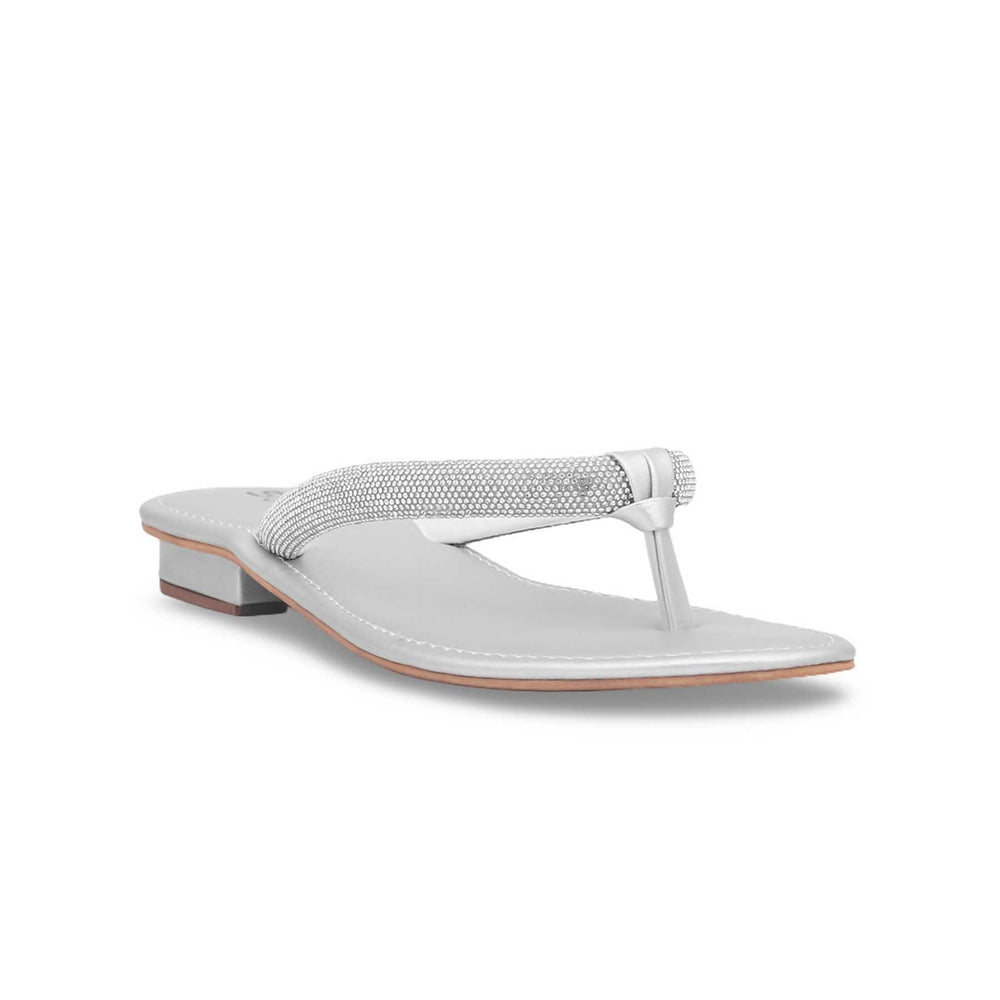 Silver Fancy Chappal FN0676