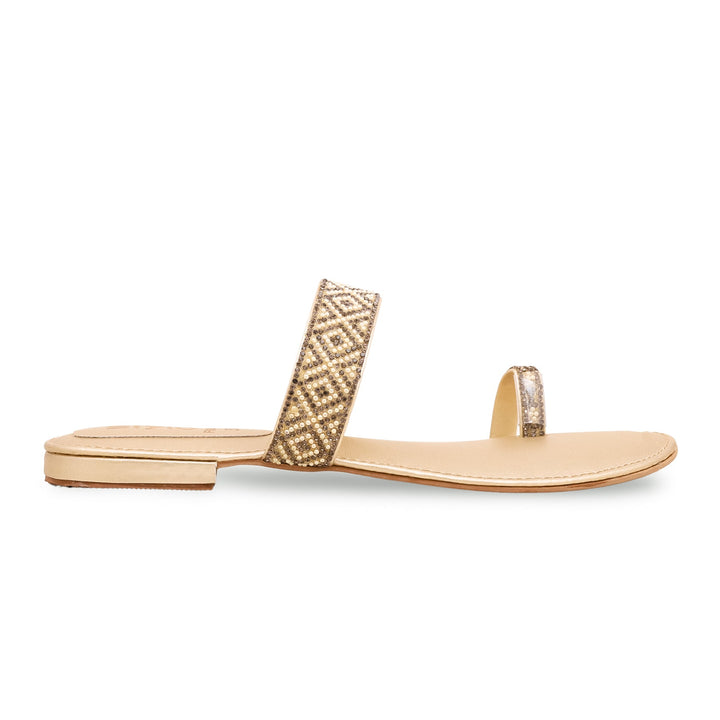 Golden Fancy Chappal FN0687